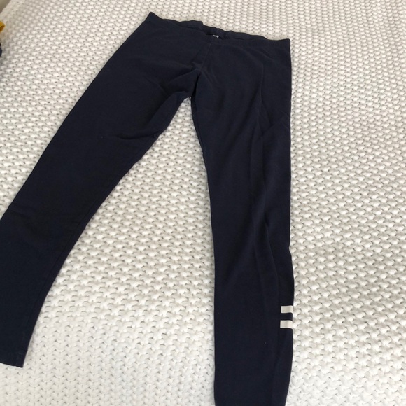 Victoria's Secret Pants - Victoria’s Secret graphic leggings navy